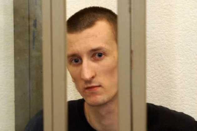 СМИ показали видео встречи Кольченко с матерью