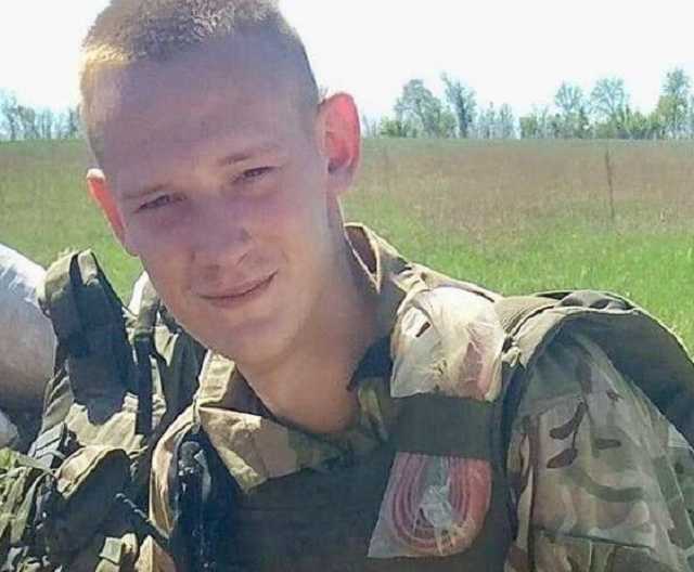 Контрактника в Лозовой задушили шнурком сослуживцы: подробности