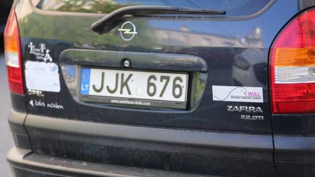 Для «евроблях» хотят ввести временную регистрацию