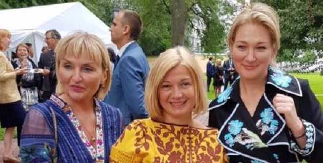 Михаил Подоляк: “Эта элита уже не выздоровеет”