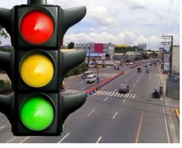 Водителям разрешили ехать на желтый сигнал светофора