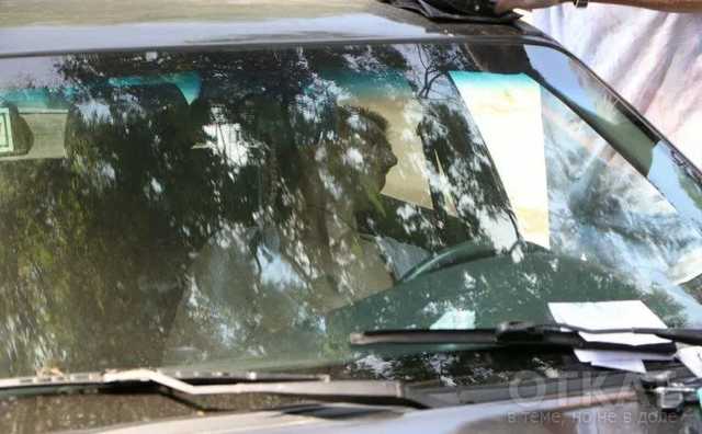 В центре Одессы, в своем авто, умер таксист