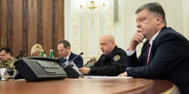 Порошенко поручил СНБО провести заседание по противодействию вмешательства в выборы