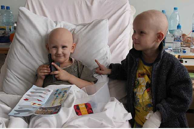 Руководитель государственного онкоцентра ежегодно декларирует драгоценные покупки