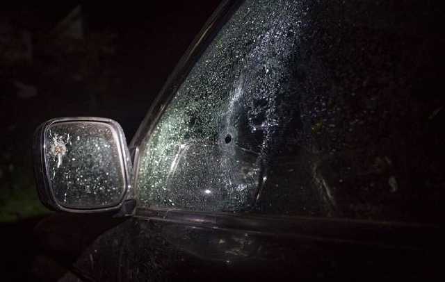 На Донбассе в тылу ВСУ обстреляли машину командира роты Правого сектора