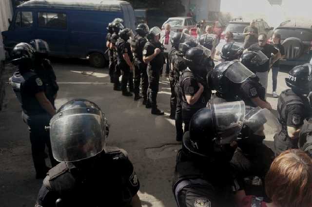 После бунта трех бойцов "Торнадо" этапировали, а других посадили в карцер