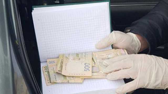 Начальника-копа из Одессы поймали на взятке: что о ней известно