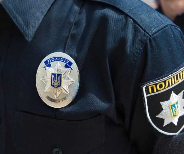 В Днепре ночью буянили вооруженные меломаны: видео