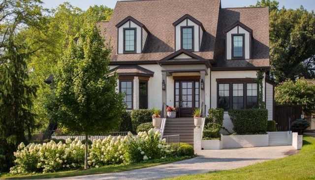 Экс-невеста Кличко продает их совместный роскошный особняк