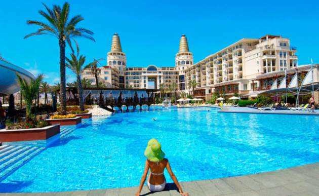 Отмена «все включено» в Турции: отдых в этом году может стать последним