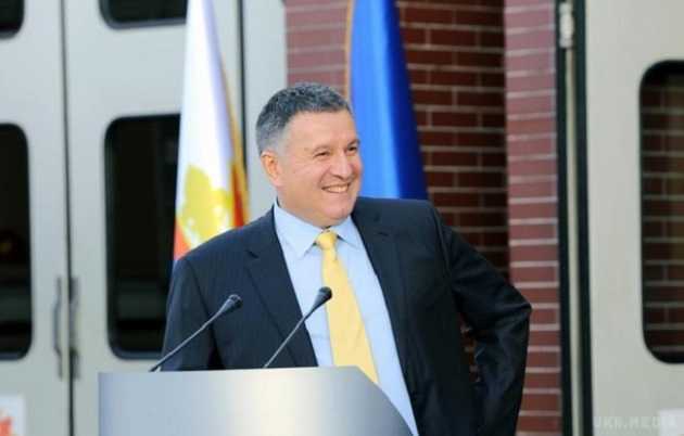 ГСЧС Авакова повторит попытку купить вертолеты за 360 млн грн