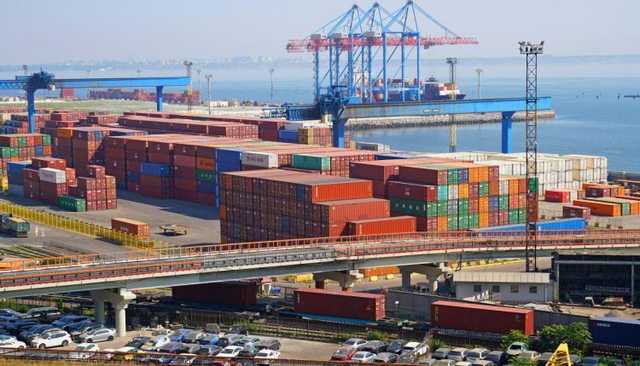 Есть чем “гордиться”: Одесская область заработала 15,5 миллиардов на растаможке контейнеров