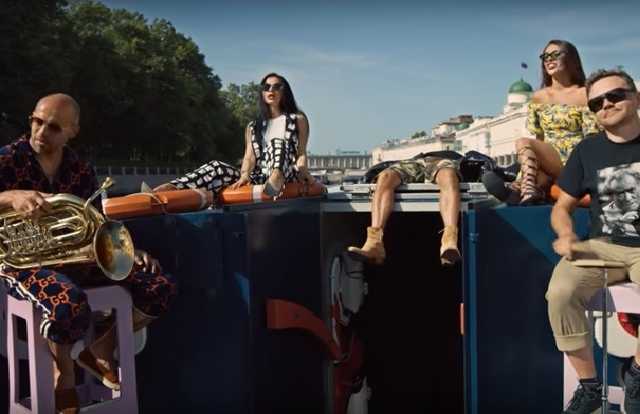 Ленинград выпустил скандальный клип "Не хочу быть москвичом"