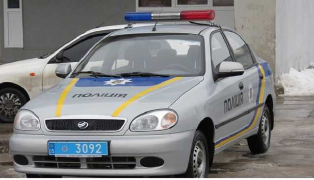 Украинских полицейских пересадили на отечественные автомобили