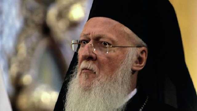 Вселенский Патриархат переносит Синод, на котором мог решиться вопрос Томоса