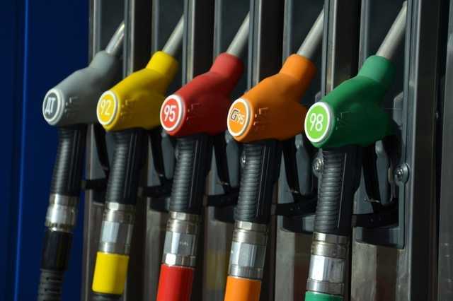 Украинцев ждет резкое подорожание бензина: когда и как вырастут цены