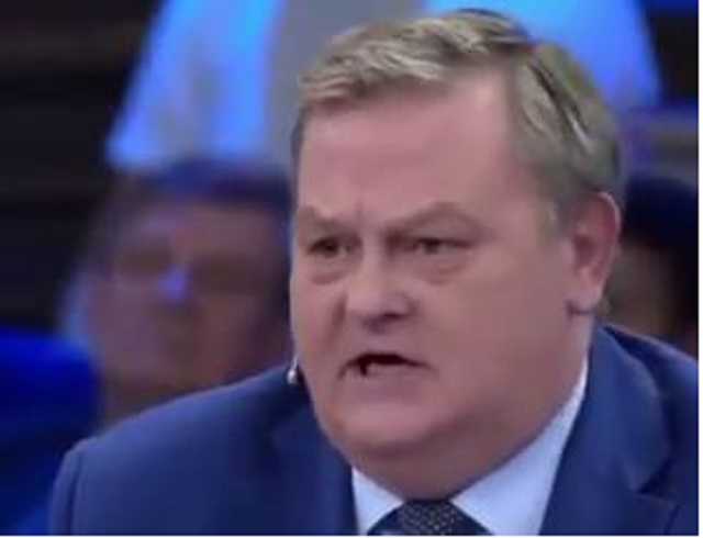 Российский историк предложил нанести ядерный удар по Киеву