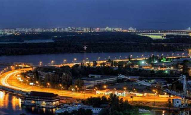 «Перед бегством продано будет все»: как Порошенко отжал целый остров в Киеве