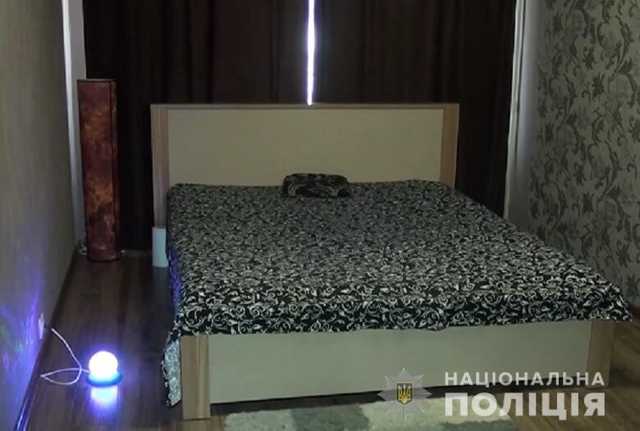 В центре Киева под видом массажного салона действовал бордель