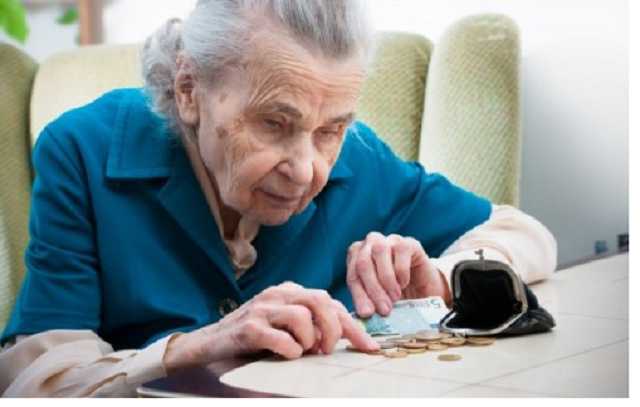 Новые правила: украинцам снова пересчитают пенсии по формуле