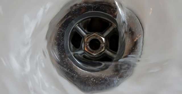 В КГГА не назвали точной даты, когда в Киеве появится горячая вода