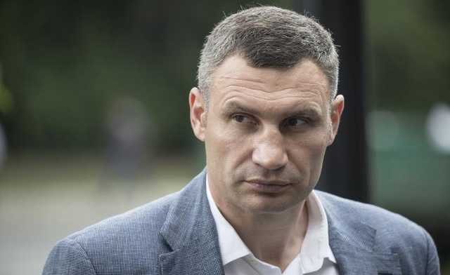 У Президента просят отправить в отставку Кличко