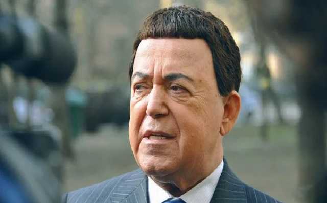 Врачи назвали причину смерти Кобзона