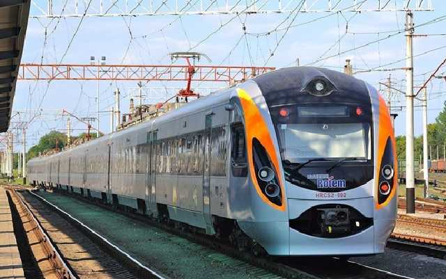 В Украине снизится стоимость проезда в поездах