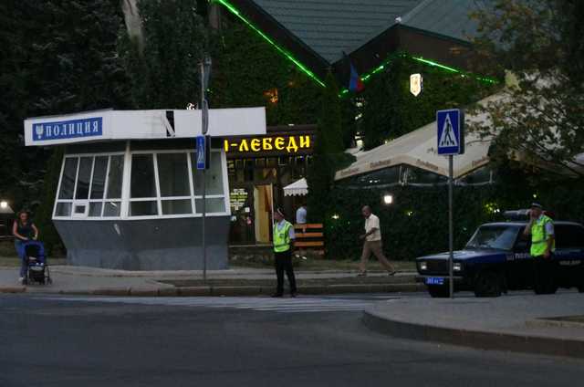 Вместе с Захарченко погиб еще один человек