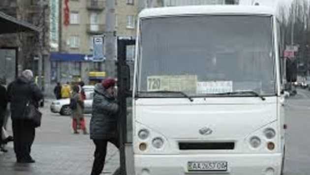 Вслед за маршрутками – такси: КГГА дала старт глобальному подорожанию проезда