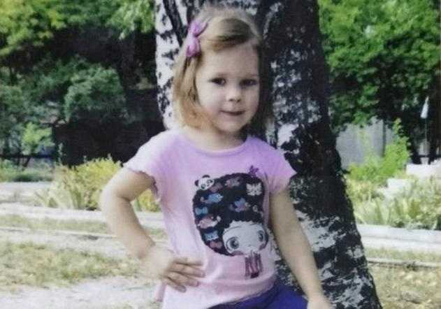 На Днепропетровщине скончалась зверски избитая отчимом 4-летняя девочка