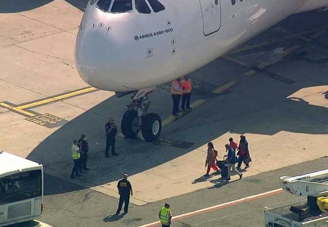 В США неизвестная болезнь подкосила целый лайнер