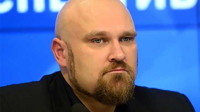 Экс-«министр ДНР» заявил, что знает «заказчика» убийства Захарченко и показал фото