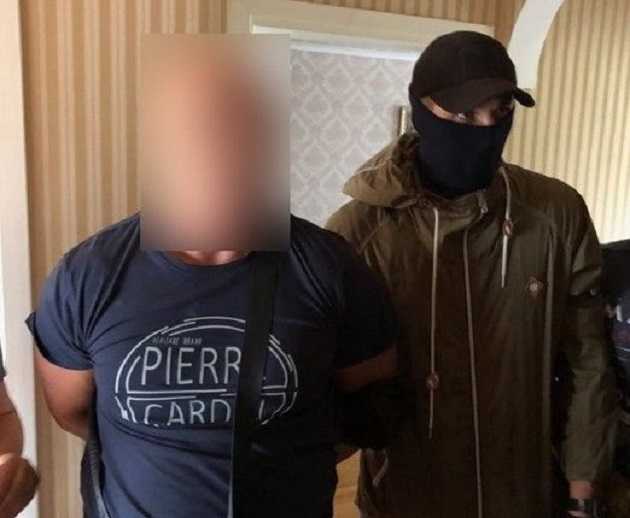 В Киеве СБУ задержала хакеров, похищавших средства иностранных банков