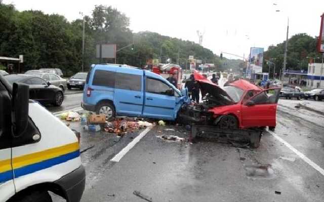 Как сделать безопасным дорожное движение в Киеве