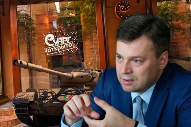 Главный налоговый милиционер рубится в танчики в ресторане «Суаре», - СМИ