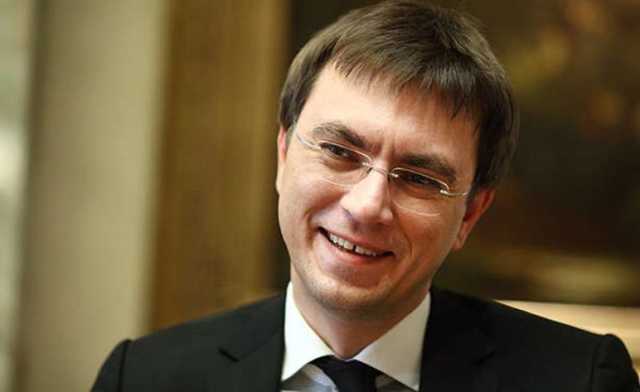 Михаил Подоляк: “В итоге все сводится к банальному личному обогащению”