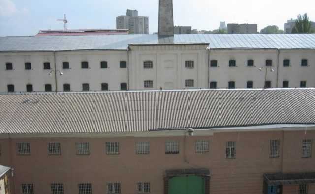 Бунт экс-торнадовцев оставил Лукьяновское СИЗО без прежнего руководства