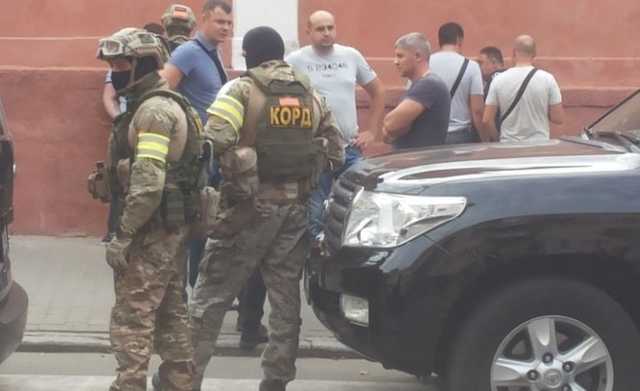 «Маски-шоу» в Черновцах. Спецназ помешал «авторитетам» назначить «смотрящего» за СИЗО