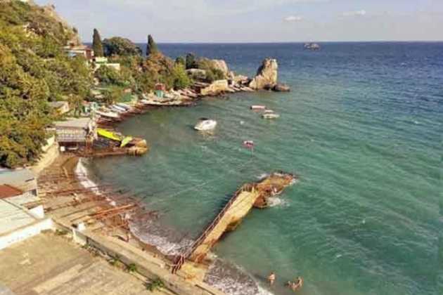 В сети появились печальные фото бархатного «сезона» в Крыму