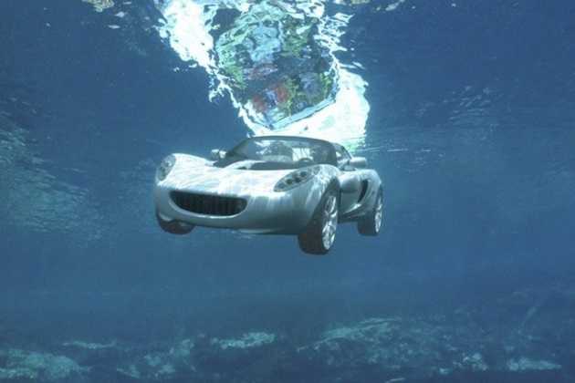 Рыбаки видели, но проплыли мимо: в Одессе водитель утопился в машине