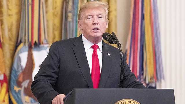 «Он идиот, мы живем в дурдоме». Главное из книги Вудворда о Трампе