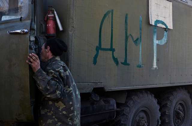 Арабские снайперы и мобильные морги: чем бомбардируют мозги жителей Донбасса