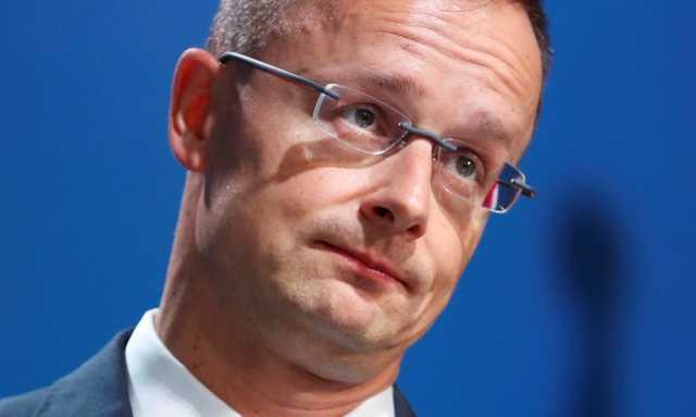 Венгрия пригрозила выслать украинского консула