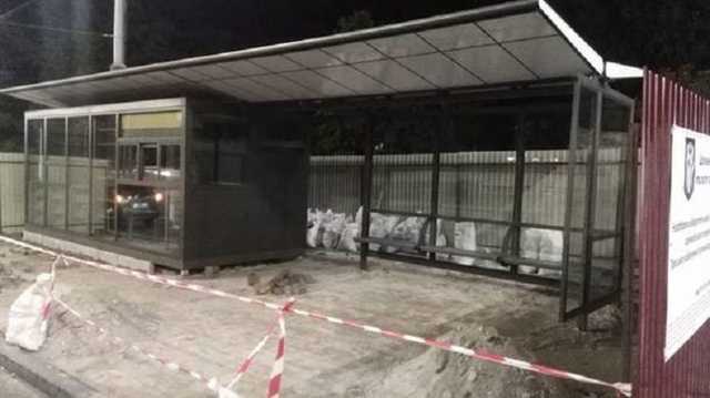 В столице начали устанавливать «суперостановки»