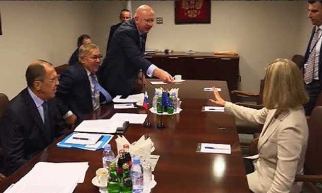 Россию позорно отшили: появилось показательное фото с Могерини