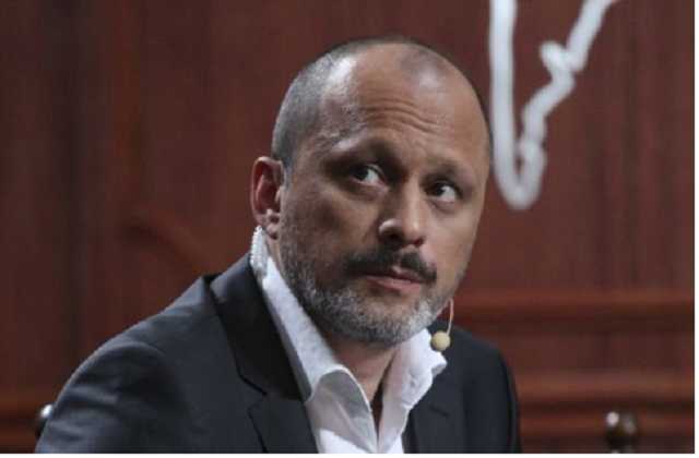 Общественная бедность. Как Аласания «без ручек и ножек» играет в политику