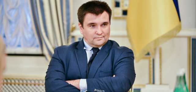 После неудачной встречи с главой МИД Венгрии, Климкин решился выслать консула из Берегово