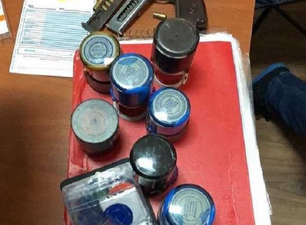 В Киеве арестовали аферистку, присваивавшую столичные квартиры