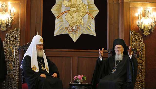 «Все с вами понятно!»: опубликована стенограмма беседы между Вселенским Патриархом Варфоломеем и главой РПЦ Кириллом